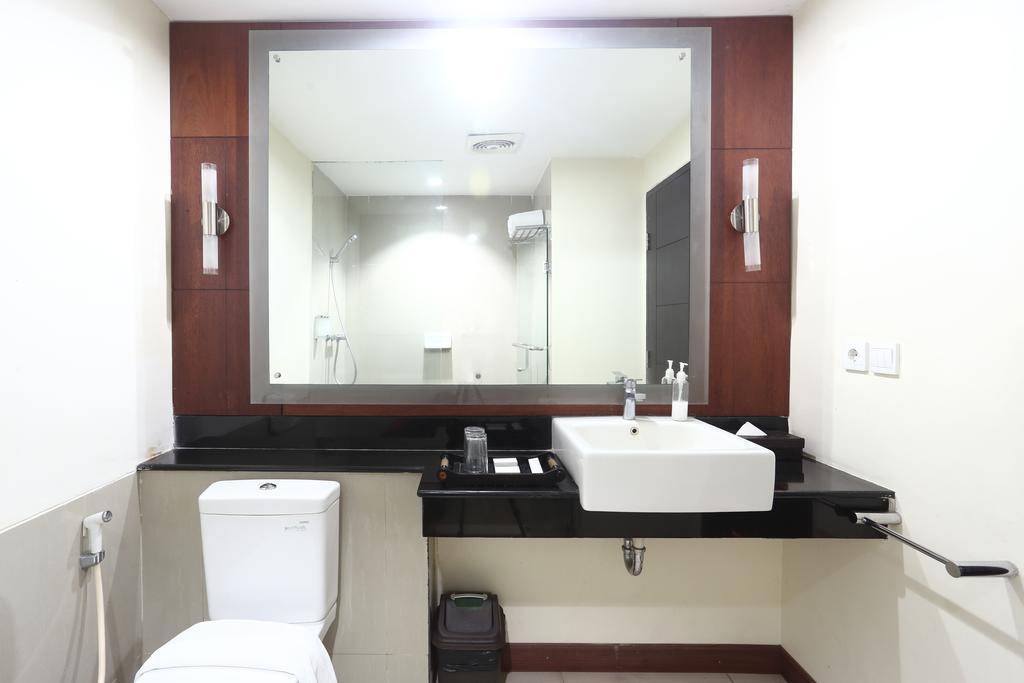 Zen Rooms Legian Dewi Sri Kuta  Phòng bức ảnh